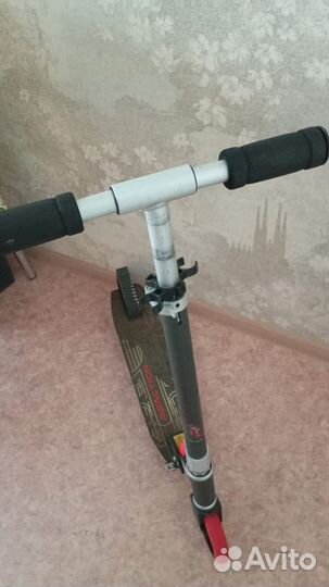 Продам детский самокат