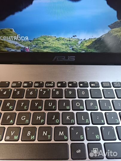 Продаю ноутбук asus