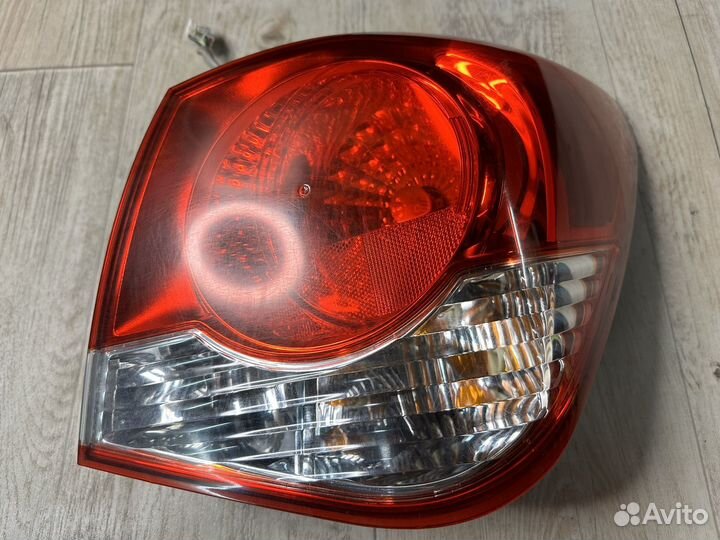 Фонарь задний правый Chevrolet Cruze седан