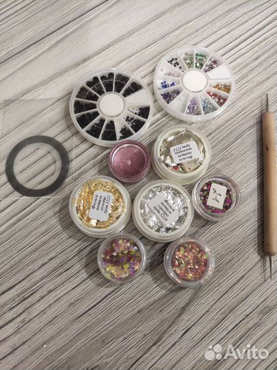 Для дизайна ногтей