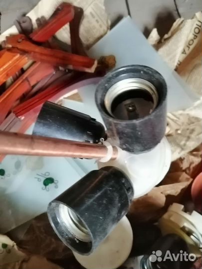 Люстры 3 шт с деревянным каркасом