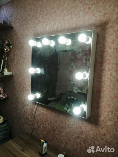 Гримерное зеркало