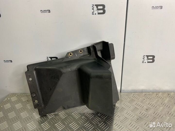 Дефлектор радиатора Land Rover Range Rover Vogue