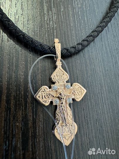 Гайтан и крест