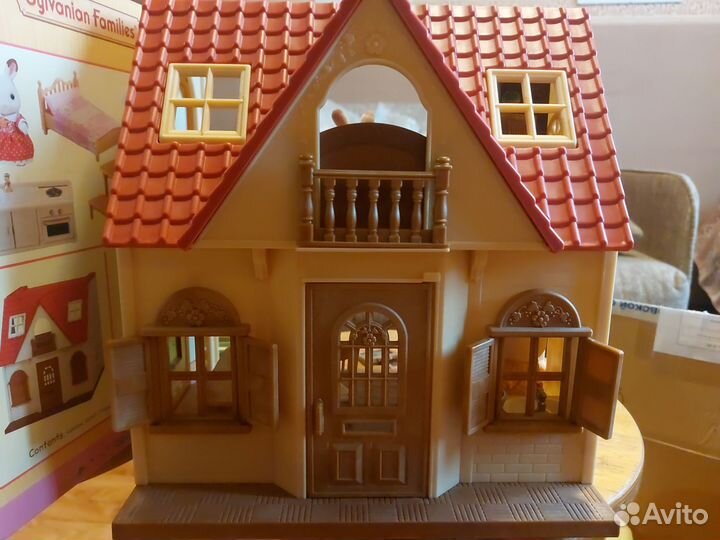 Sylvanian Families дом с мебелью и жителями
