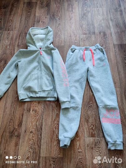 Спортивный костюм