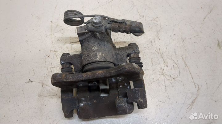 Суппорт Volkswagen Passat 5, 1998