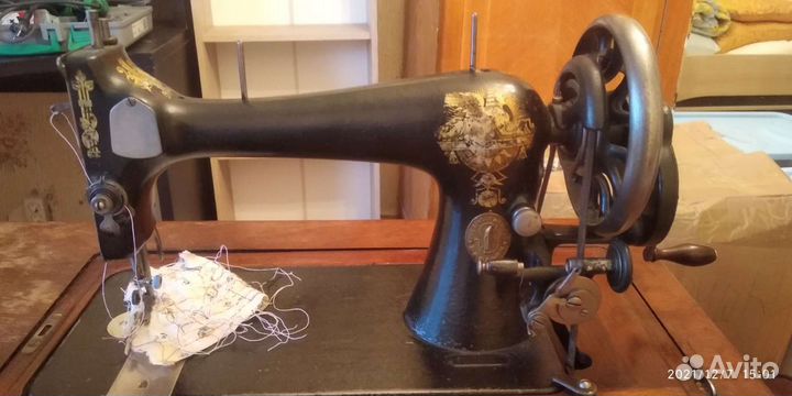 Швейная машинка Singer