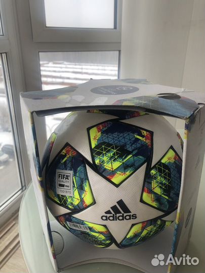 Футбольный мяч adidas ориг uefa league 2019-2020