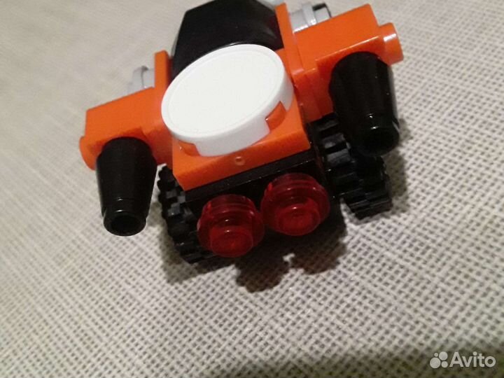 Машинка из lego turbo car