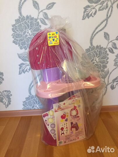 Туалетный столик парикмахера