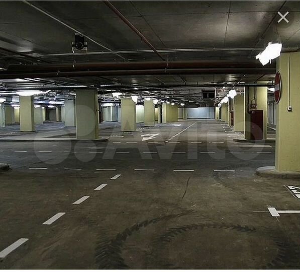 Машиноместо, 12 м²