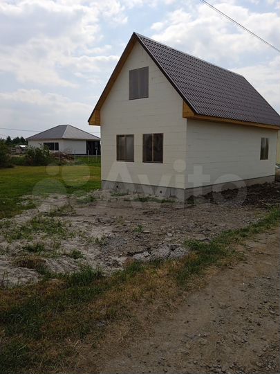 Дом 82 м² на участке 8 сот.