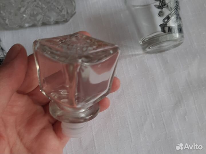 Графин и стопки для мужчины