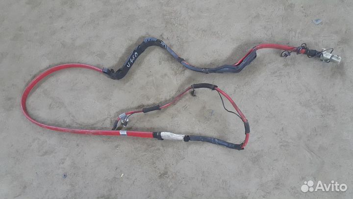 Плюсовой провод бмв м5 е60 bmw m5 e60