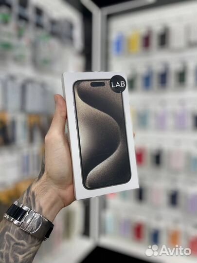 iPhone 15 Pro, 256 ГБ