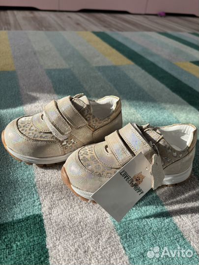 Кроссовки детские 25 размер
