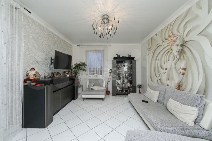 4-к. квартира, 133,2 м², 3/3 эт.