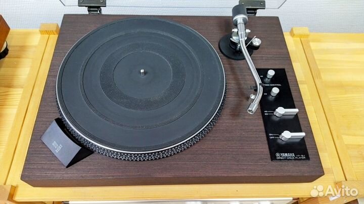 Yamaha YP-511 Проигрыватель Винила