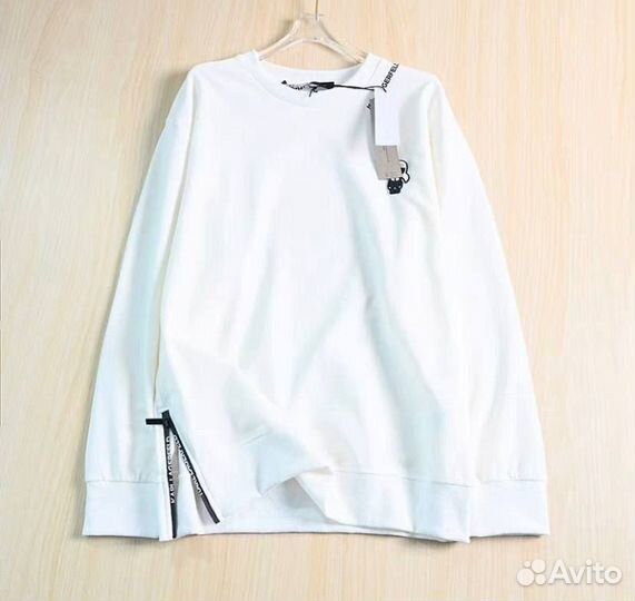 Karl lagerfeld свитшот