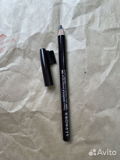 Карандаши для глаз и бровей