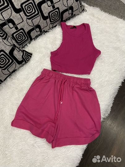 Женские вещи