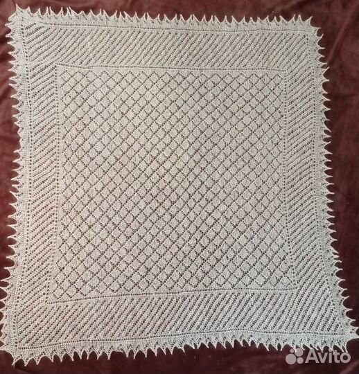 Оренбургский пуховый платок