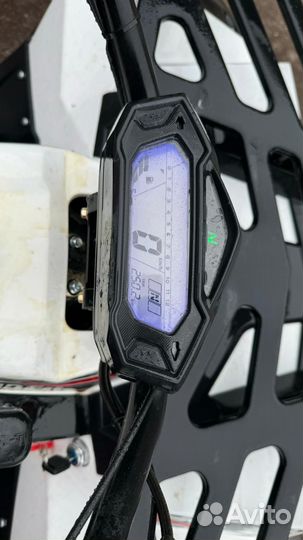 Продаю квадроцикл 200 кубов