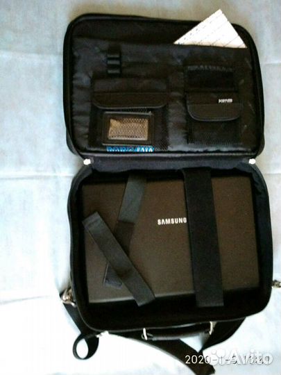 Кейс для ноутбука