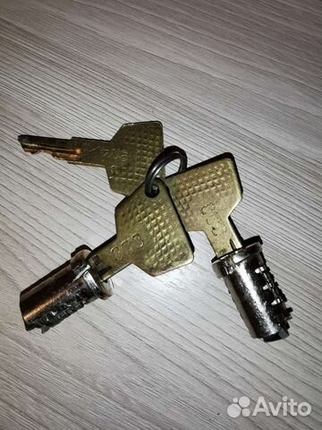 Личинка замка заз