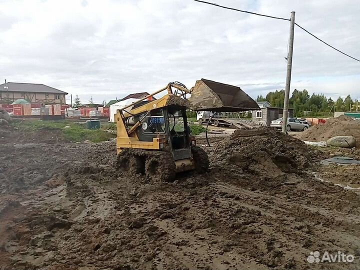 Гусеничный Минипогрузчик 2.7т погрузчик