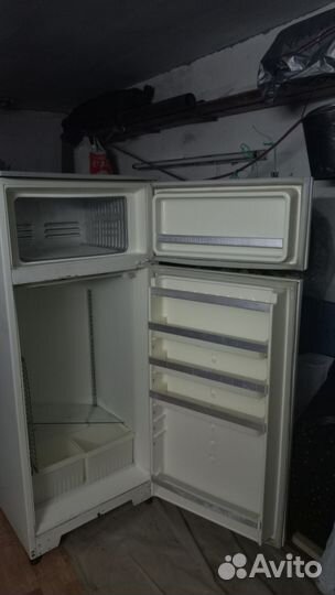 Холодильник