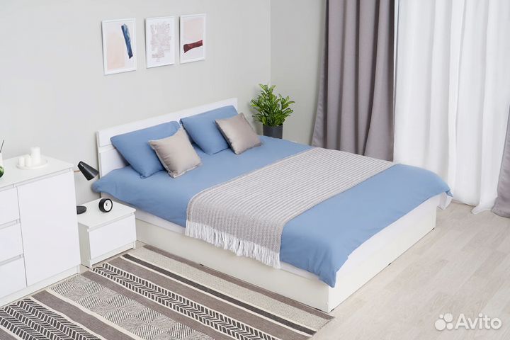 Спальный комплект леси кровать+ тумбы+ комод