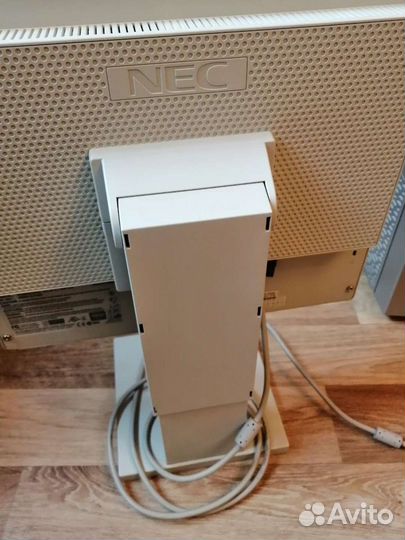 Монитор NEC Multisync lcd1760nx