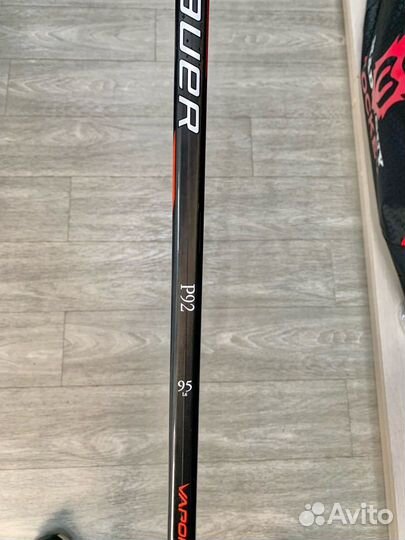 Клюшка хоккейная Bauer Vapor League S19 SR L
