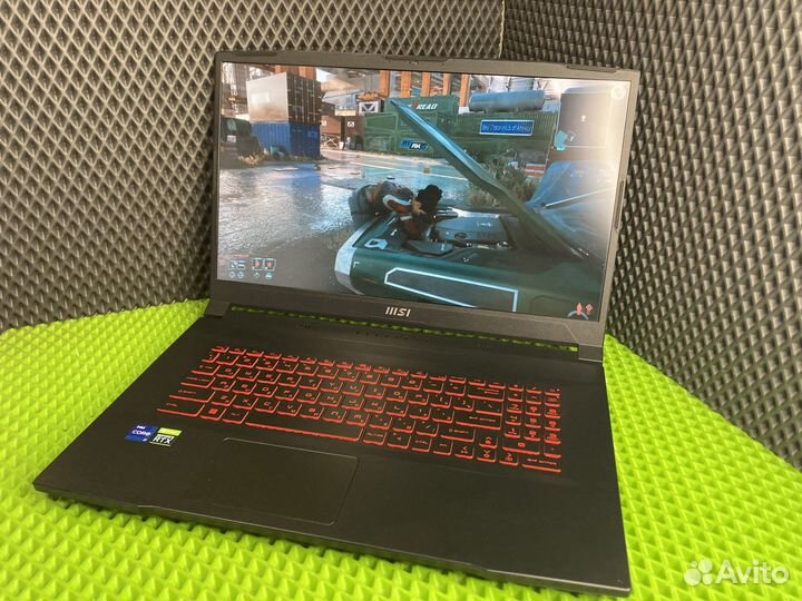 Игровой ноутбук MSI 17.3