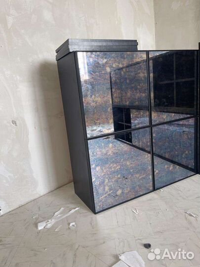 Навесные кухонные шкафы и фасады