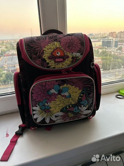 Школьный рюкзак