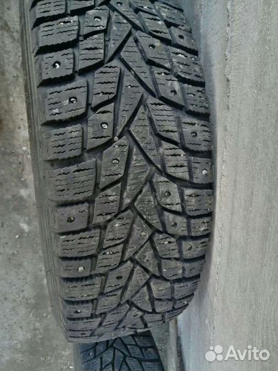Dunlop SP Winter Ice 02 185/65 R15
