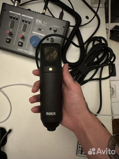 Студийный микрофон Rode NT 1 KIT