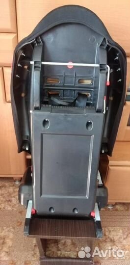 Автокресло с креплением Изофикс 9-18 кг