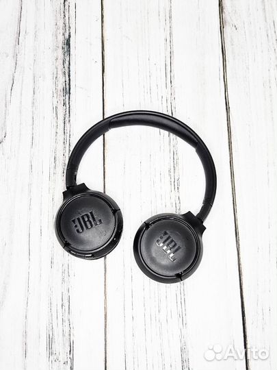 Наушники JBL Tune 560BT