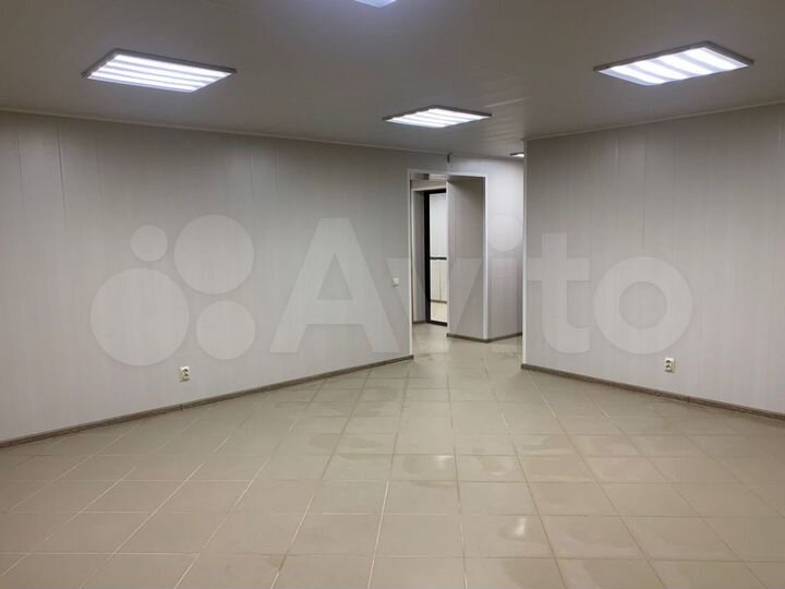 Магазин,салон,склад 117 кв.м