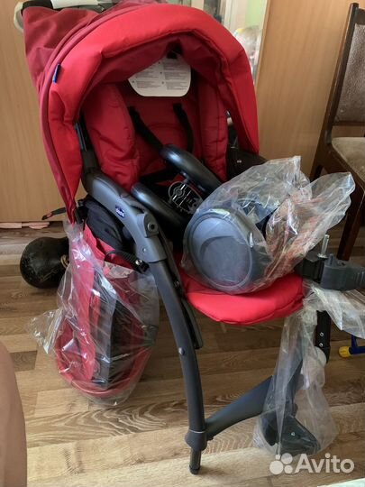 Прогулочная коляска Chicco SimpliCity Новая