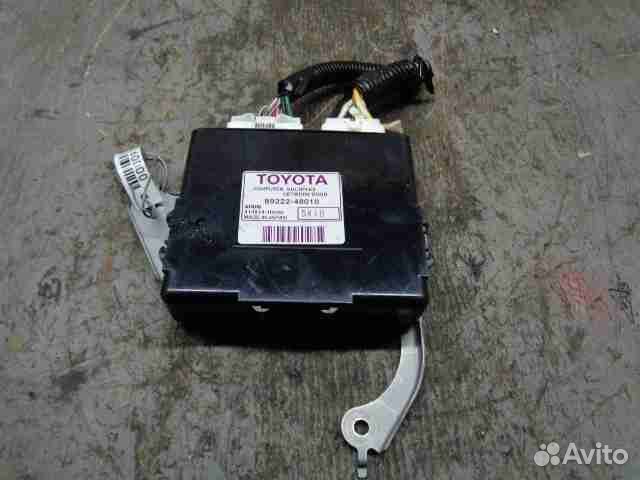 Эбу замка Lexus RX 2 XU30 8922248010