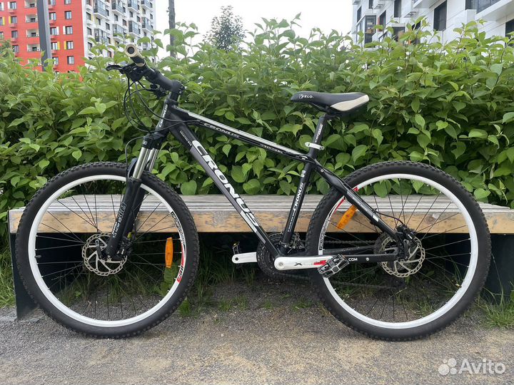 Cronus Baturo series 26