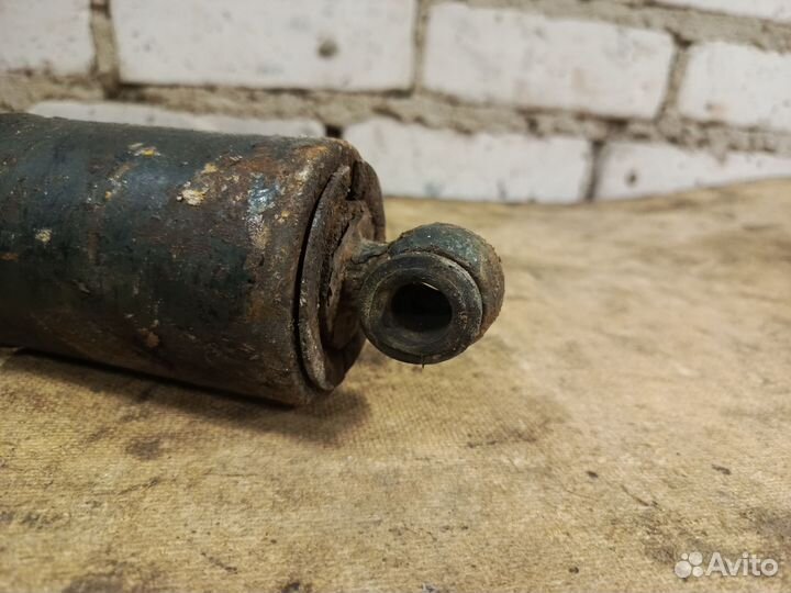 Амортизатор на мотоцикл урал Днепр