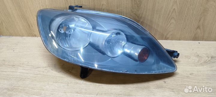 Фара передняя правая VW Golf Plus