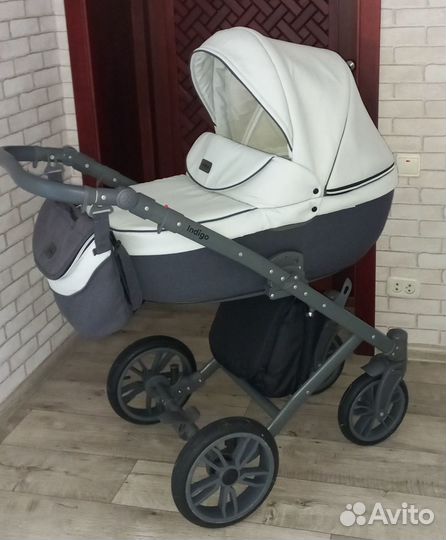 Продам коляску 2 в 1
