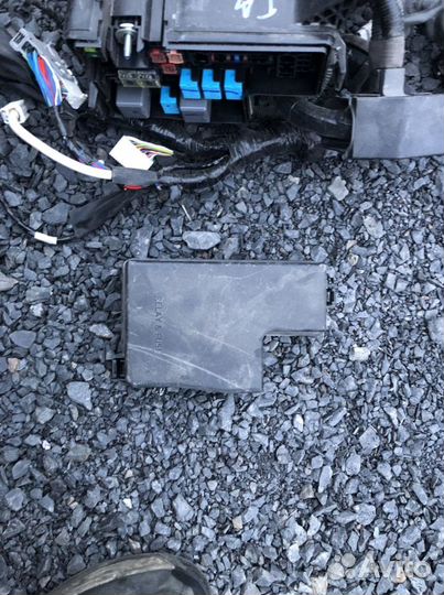Блок предохранителей Toyota Rav 4 2017г 2.2 дизель